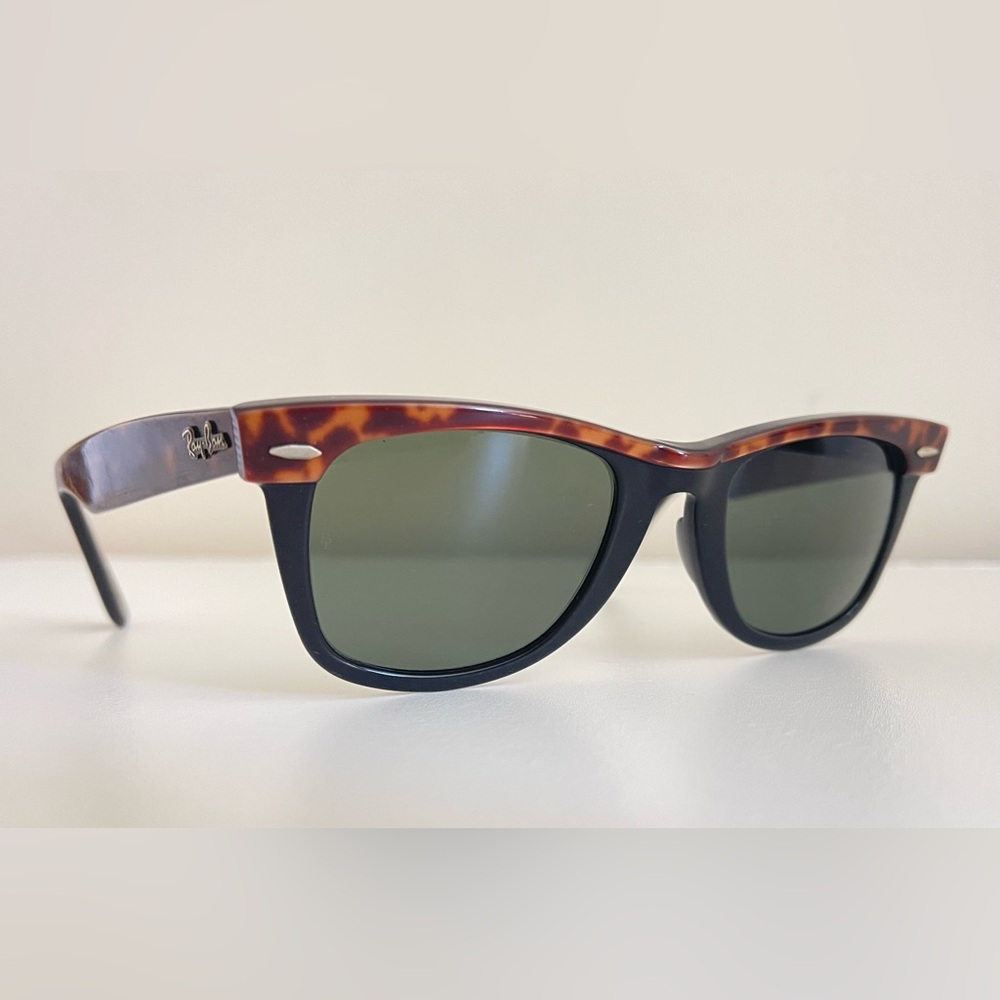 Vintage B&L Ray Ban Wayfarer Street Neat Black Tortoise Trim Sunglasses 1980s
